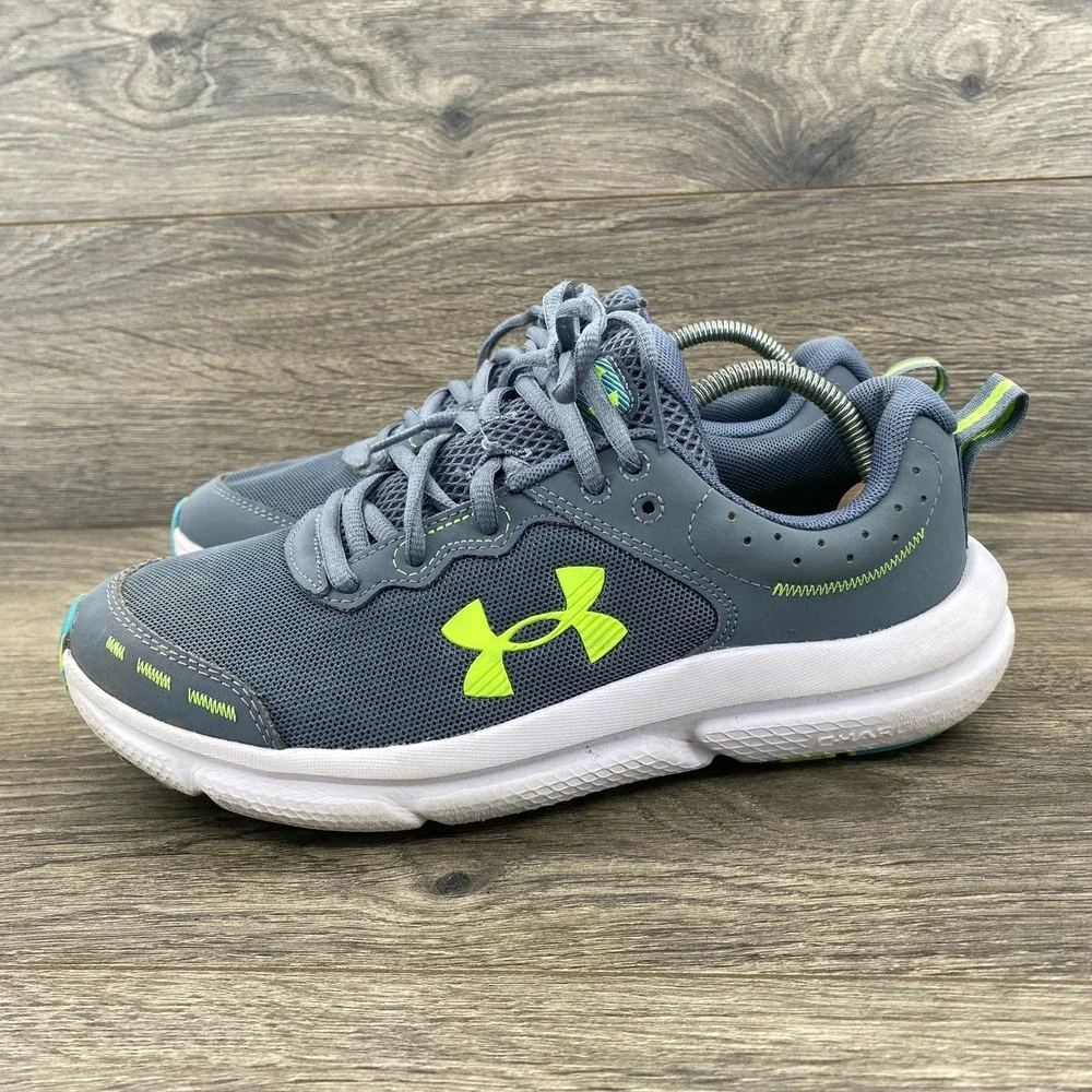 Under Armour Charged Assert‎ 10 Kids Youth Running Shoes Gray Neon Size 6Y